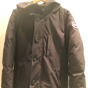 Men’s Canadian Goose jacket barely used